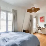 Charmant Duplex Lumineux Plein Montmartre