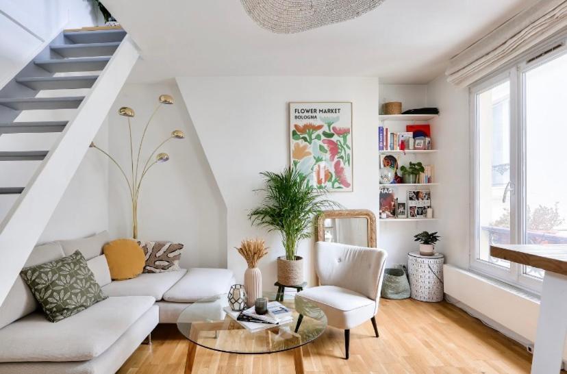 Apartment Duplex Lumineux Plein Montmartre *